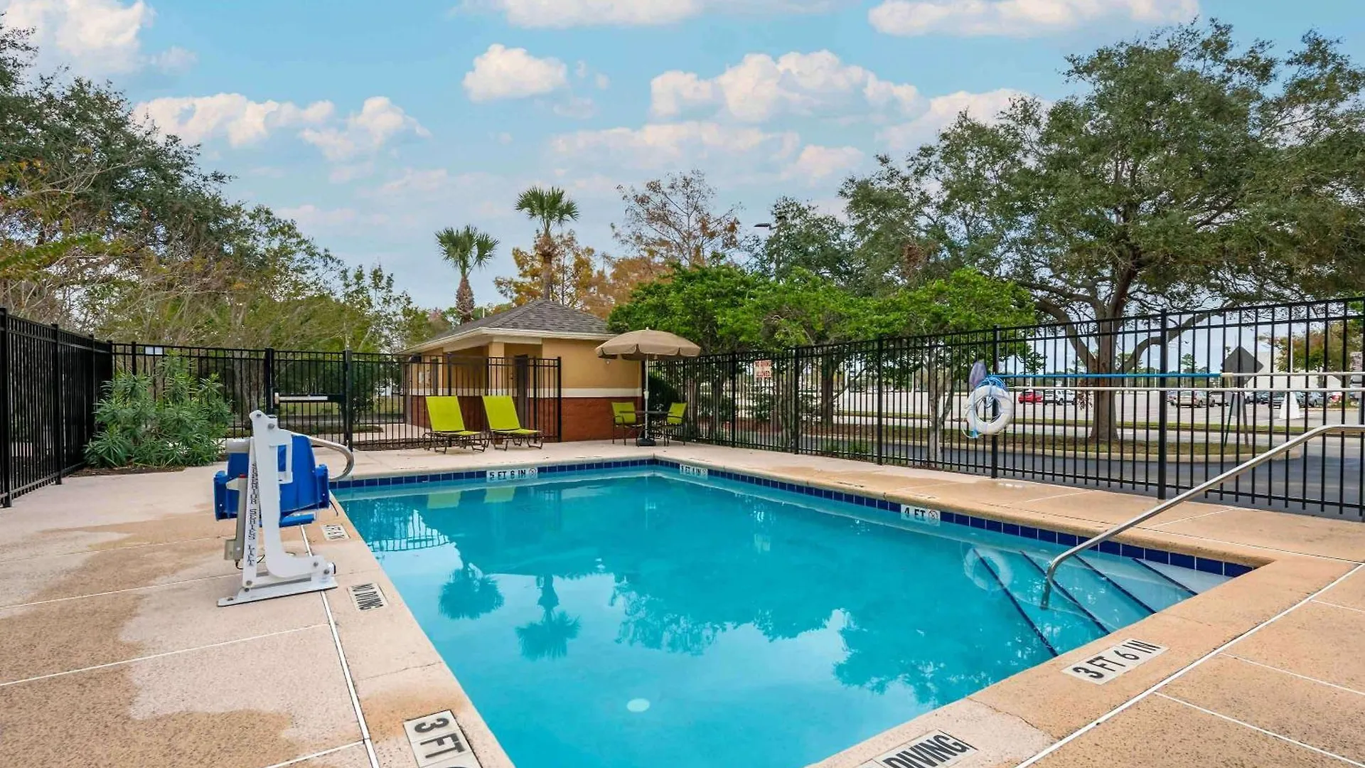 Extended Stay America Suites - Daytona Beach - International Speedway 2*,  United States